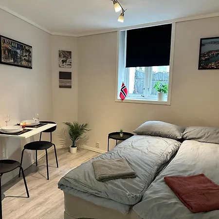 Central Ministudios In Bergen Extérieur photo