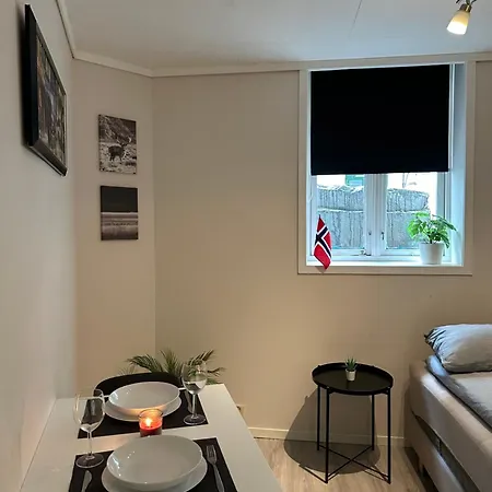 Central Ministudios In Bergen Extérieur photo